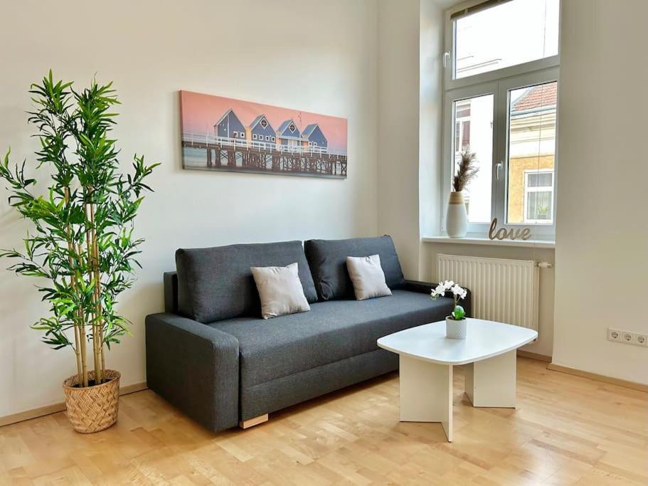 50 M2 With Free Parking & Netflix Wien
