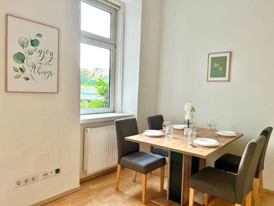 Apartment 50 M2 With Free Parking & Netflix Wien